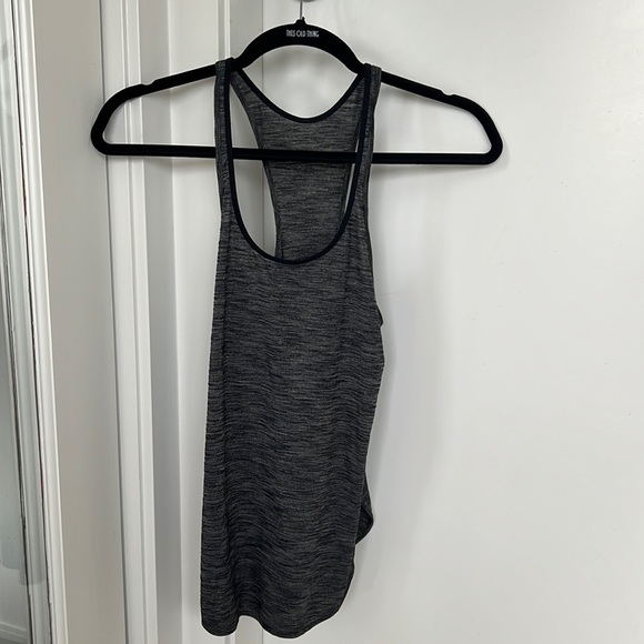 Lululemon tank top - Picture 1 of 3